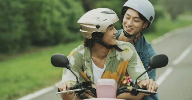 鯨の消えた入り江